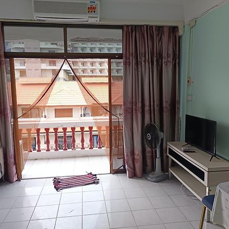 Hotel Sv. House Jomtien Beach Zewnętrze zdjęcie